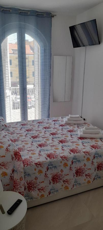 Apartament Palazzo Garibaldi San Benedetto del Tronto Zewnętrze zdjęcie